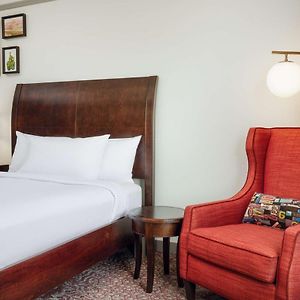 Queen Room